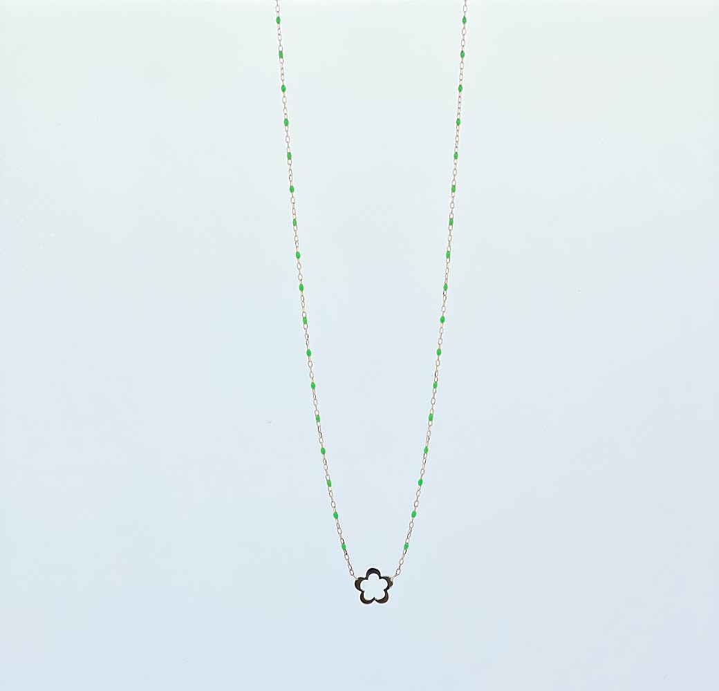 18k pendant necklace with Flower